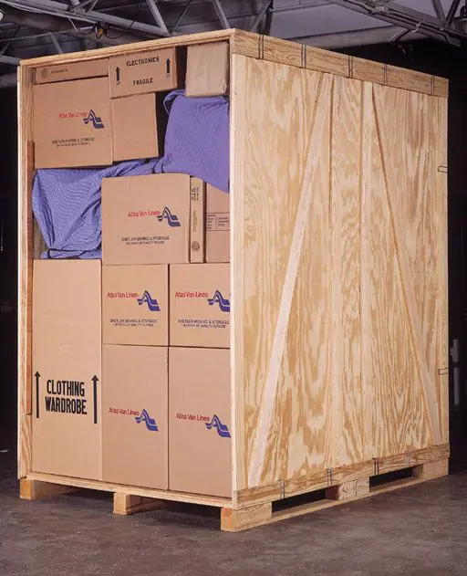 08-movers-warehouse-storage-vault_0.jpg_1675875673